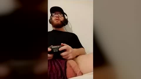 noahman12311998 online show from July 15, 7:52 pm