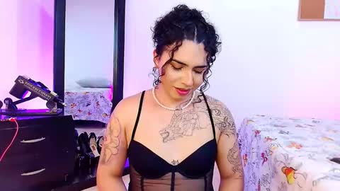 Snapshot of noahmonroe_11 chatting on November 14, 9:24 pm noahmonroe_11 online show from November 14, 9:24 pm