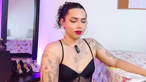 Snapshot of noahmonroe_11 chatting on December 16, 8:36 pm noahmonroe_11 online show from December 16, 8:36 pm