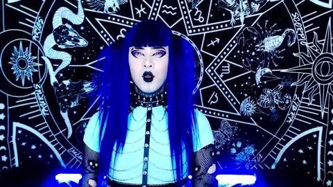 caroline online show from November 6, 2:12 am