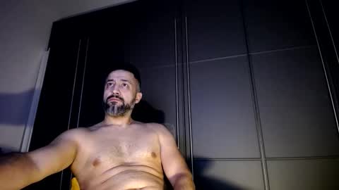 nobodyisperfect80 online show from November 2, 1:19 am