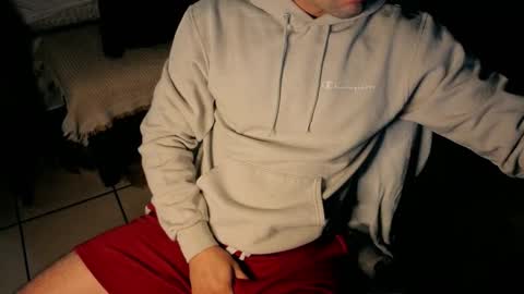 Snapshot of nobudget06 chatting on November 3, 1:45 pm nobudget06 online show from November 3, 1:45 pm