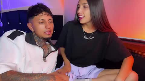 Jean Y Isa online show from January 10, 4:14 am