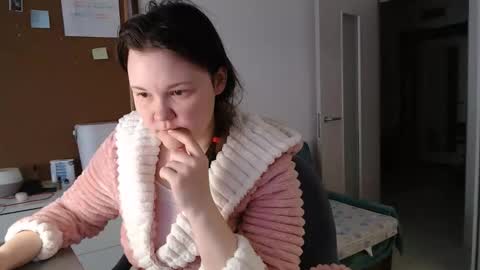 nodarell online show from March 7, 5:15 am