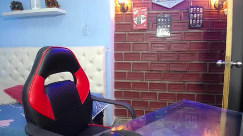 noelia_milfs online show from March 19, 2:26 am