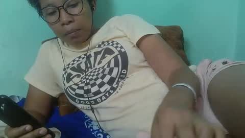 noella711128 online show from December 15, 11:25 am