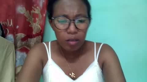 Snapshot of noellah chatting on February 27, 4:53 pm noellah online show from February 27, 4:53 pm