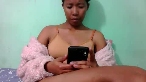 Snapshot of noellah chatting on September 15, 7:36 pm noellah online show from September 15, 7:36 pm