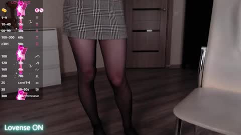 noelleneptune online show from February 6, 2:38 am