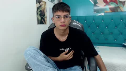 Snapshot of noha_scott chatting on December 29, 11:08 pm Noha Scott online show from December 29, 11:08 pm