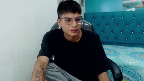 Snapshot of noha_scott chatting on January 15, 10:57 pm Noha Scott online show from January 15, 10:57 pm