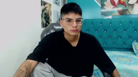 Snapshot of noha_scott chatting on January 19, 11:32 pm Noha Scott online show from January 19, 11:32 pm