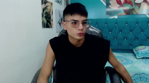 Snapshot of noha_scott chatting on January 26, 10:46 pm Noha Scott online show from January 26, 10:46 pm