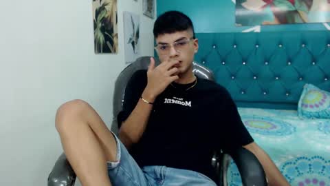 Snapshot of noha_scott chatting on February 14, 11:09 pm Noha Scott online show from February 14, 11:09 pm