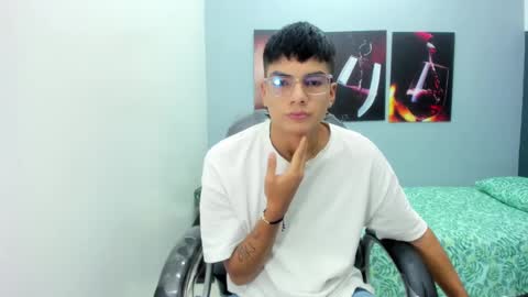 Snapshot of noha_scott chatting on February 25, 10:50 pm Noha Scott online show from February 25, 10:50 pm