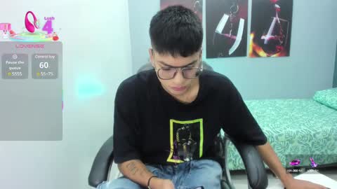 Snapshot of noha_scott chatting on March 9, 10:30 pm Noha Scott online show from March 9, 10:30 pm