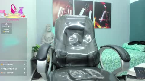 Snapshot of noha_scott chatting on March 12, 1:58 am Noha Scott online show from March 12, 1:58 am