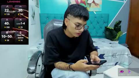 Snapshot of noha_scott chatting on November 8, 12:22 am Noha Scott online show from November 8, 12:22 am