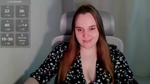 noir_ember_ online show from July 27, 4:36 pm