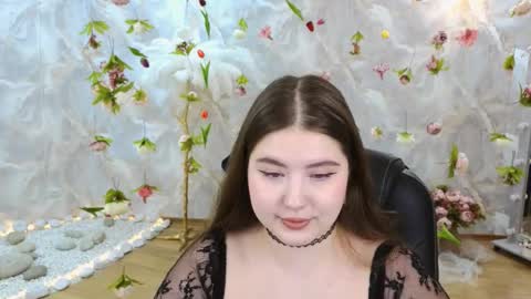 noirwhisper online show from March 4, 3:23 am