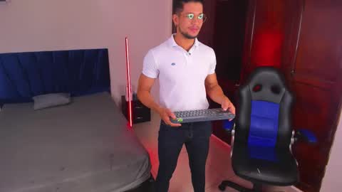 Im Nolan  online show from March 28, 9:03 pm