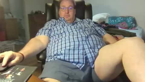 Snapshot of nolanvalenciax chatting on February 24, 5:55 pm Nolan online show from February 24, 5:55 pm