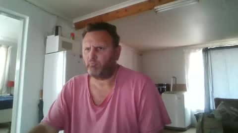 Snapshot of nollie244 chatting on September 9, 10:37 am Nollie online show from September 9, 10:37 am