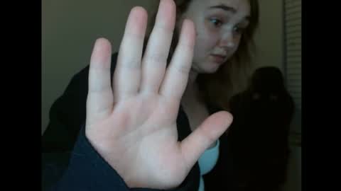 nomieturtles6669 online show from June 25, 2:33 am