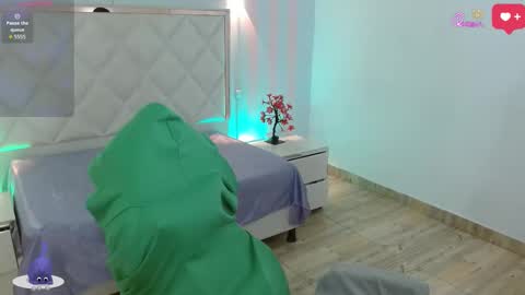 nooah_tay online show from February 25, 7:01 pm