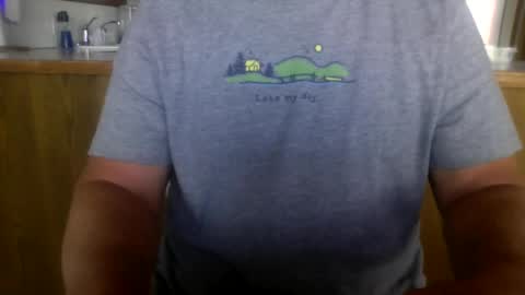 Snapshot of noonand chatting on September 16, 9:38 pm Danny online show from September 16, 9:38 pm