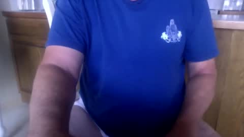 Snapshot of noonand chatting on September 18, 12:45 am Danny online show from September 18, 12:45 am