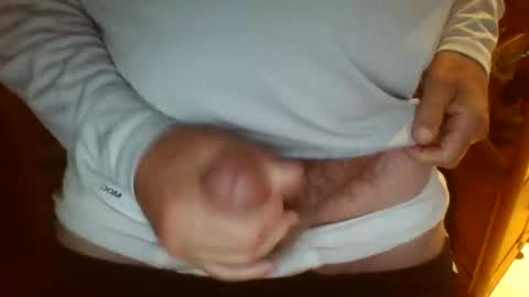 Snapshot of noonand chatting on October 22, 4:51 pm Danny online show from October 22, 4:51 pm