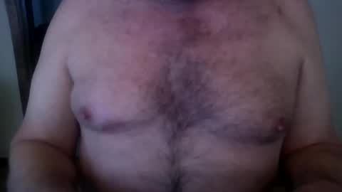 Snapshot of noonand chatting on December 19, 11:23 pm Danny online show from December 19, 11:23 pm