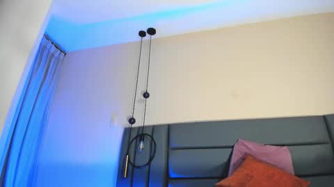 Nora Da Silva online show from November 8, 11:14 pm