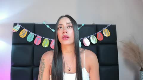 Nora Da Silva online show from April 2, 1:14 am