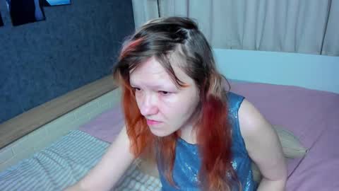 Snapshot of nora_lovvv chatting on September 12, 10:04 am Nora online show from September 12, 10:04 am