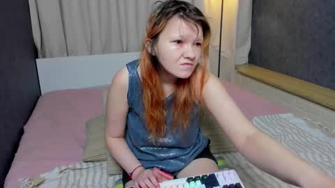 Snapshot of nora_lovvv chatting on September 20, 10:16 am Nora online show from September 20, 10:16 am