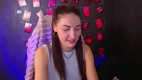 Snapshot of nora_n chatting on December 20, 11:45 pm Nora online show from December 20, 11:45 pm