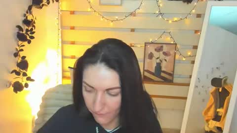 Snapshot of nora_n chatting on February 5, 9:08 pm Nora online show from February 5, 9:08 pm