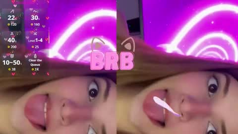 Snapshot of nora_vennucci chatting on February 18, 7:10 pm Nora online show from February 18, 7:10 pm