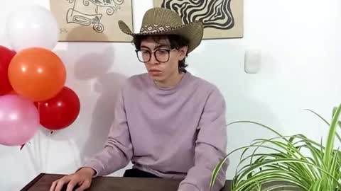 Norehg online show from November 4, 12:54 am