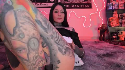 Snapshot of norenoub_ chatting on February 13, 8:32 am Nore online show from February 13, 8:32 am