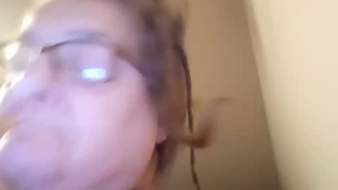 Normajeen777 online show from December 9, 4:23 am