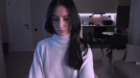 Snapshot of north_valkyrie chatting on November 4, 6:18 pm Hazel online show from November 4, 6:18 pm