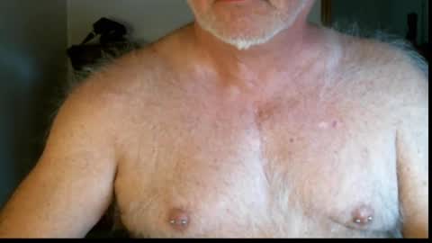 northcountryguy762 online show from October 28, 1:58 pm