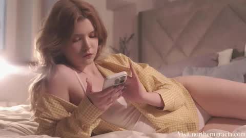 Snapshot of northern_gracia chatting on September 28, 1:05 pm Gracia 150 online show from September 28, 1:05 pm