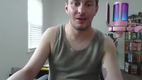 northofsouth_xxx online show from May 11, 6:49 pm