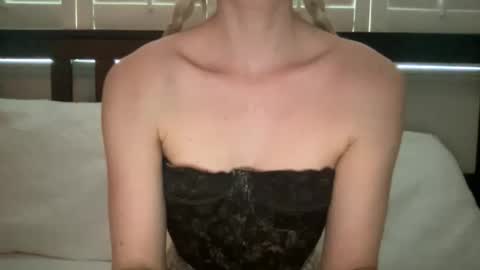 noscandal online show from November 19, 7:25 pm