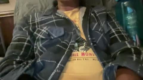 nostringfun online show from December 4, 6:44 am