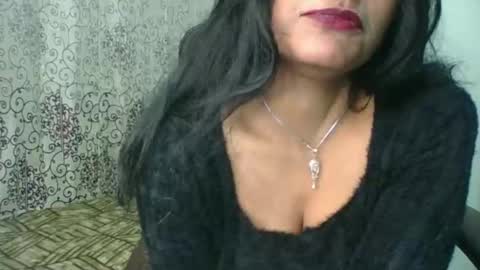 Snapshot of notty_jhalak chatting on December 12, 12:44 pm notty_jhalak online show from December 12, 12:44 pm
